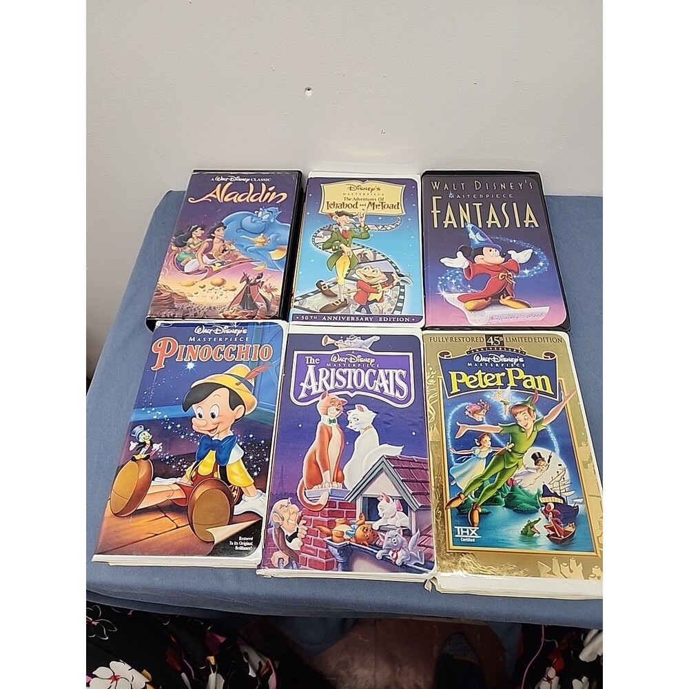 Walt Disney Classics VHS Bundle Lot Vintage Video Tapes - Untested